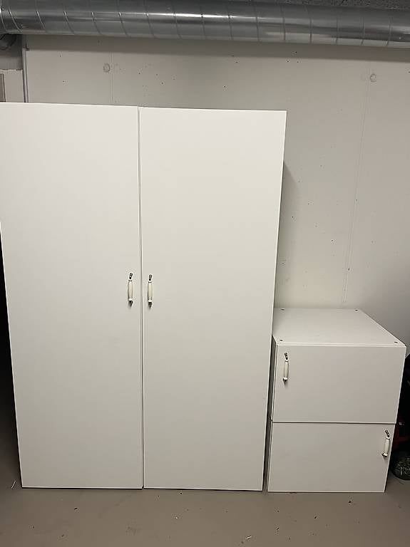 Armadi: Ikea Schrank – Usato da Bern venduto da hae_2pg6