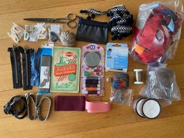 Lot Nähsachen / Set Nähutensilien / Allerlei zum Nähen