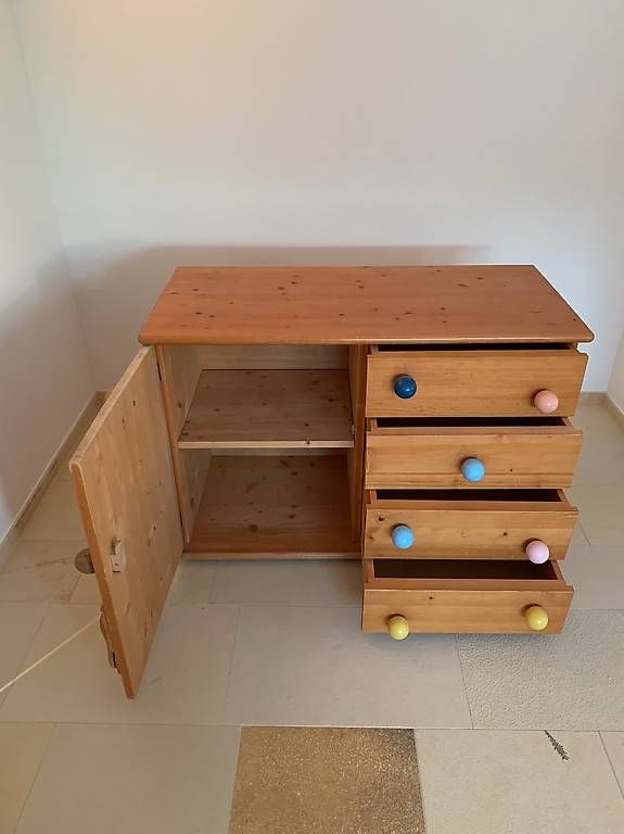 Cassettiere: Holz-Kindermöbel/Kommode mit Bärenmotiv – Usato da Greifensee venduto da GMS_CH 1