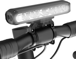 Fahrradlicht 2600 lm 8000 mAh USB-C Powerbank IPX4
