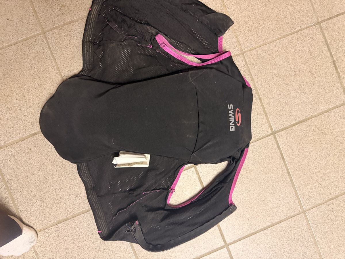 Protezioni & Imbottiture: Gilet de protection  – Usato da Wavre venduto da ali_fyq9 1