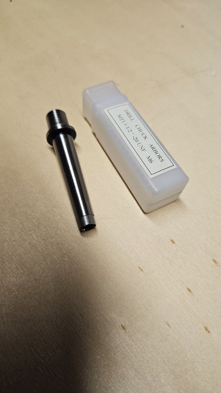 Tutti gli attrezzi: NEU Bohrfutterdorn MT1 x 1/2" -20 UNF M6, ab Fr. 1.- – Nuovo e nell'imballaggio originale da Koppigen venduto da Bracher_Mail-House 2