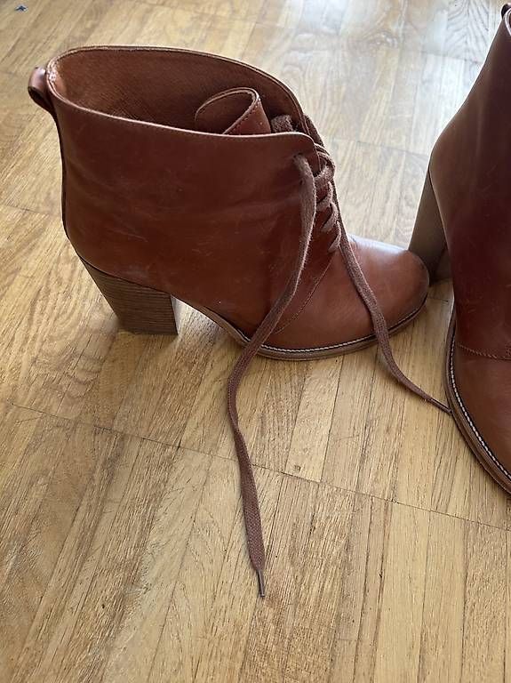Damenschuhe: Chaussures bottines cuir Sessun t39 – Gebraucht aus Nyon von eme_59hs 2