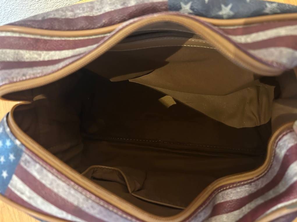 Taschen für Damen: Handtasche Amerika – Gebraucht aus Rüschlikon von Asino007 1