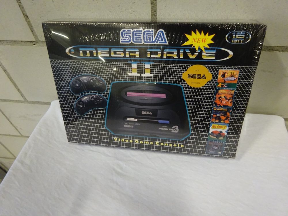 Sega Mega Drive II Clone (Neu und originalverpackt) in Umiken für CHF ...