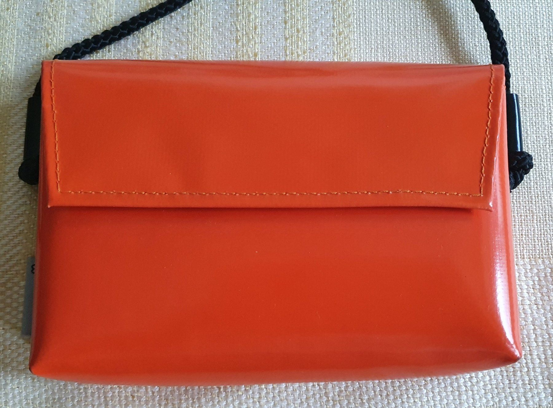Borse da donna: Kleine Blachentasche/ Hundetasche – Nuovo e nell'imballaggio originale da Niederlenz venduto da clea50 1