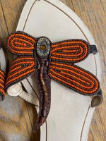 Sandales plates avec libellule orange et bijoux taille 37