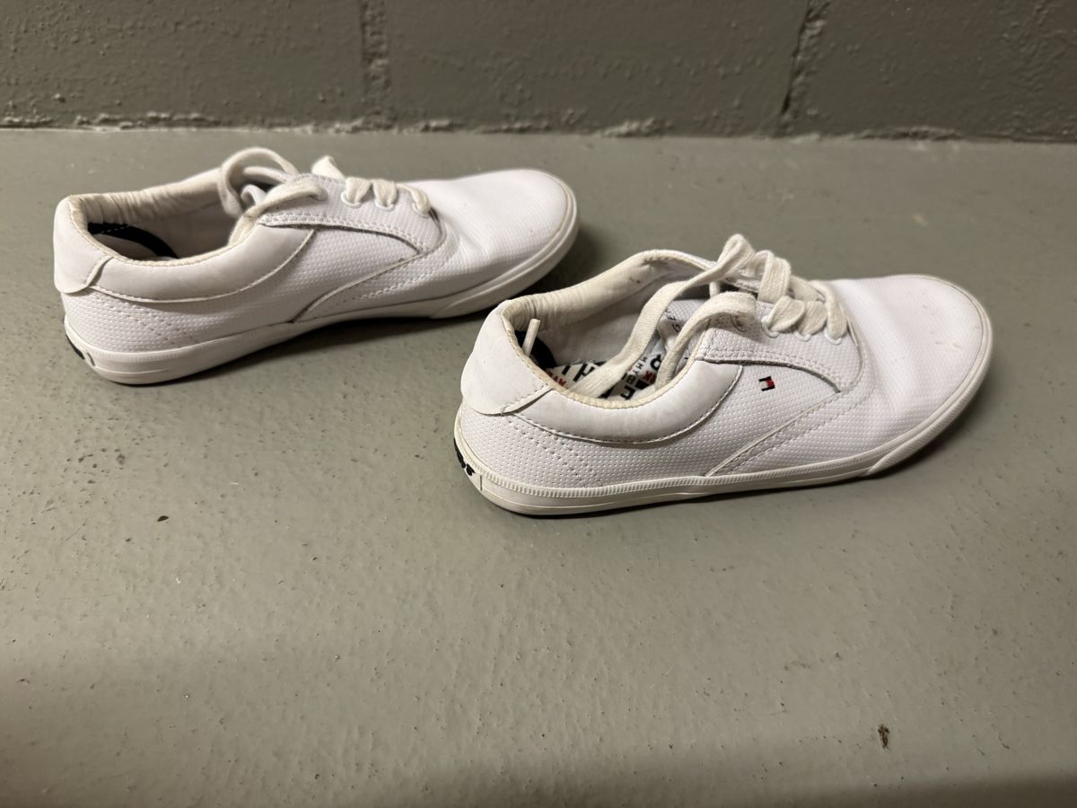 Tommy Hilfiger Scarpe per ragazzi: Kinder Schuhe Grösse 34 – Usato da Zürich venduto da MaSte 3