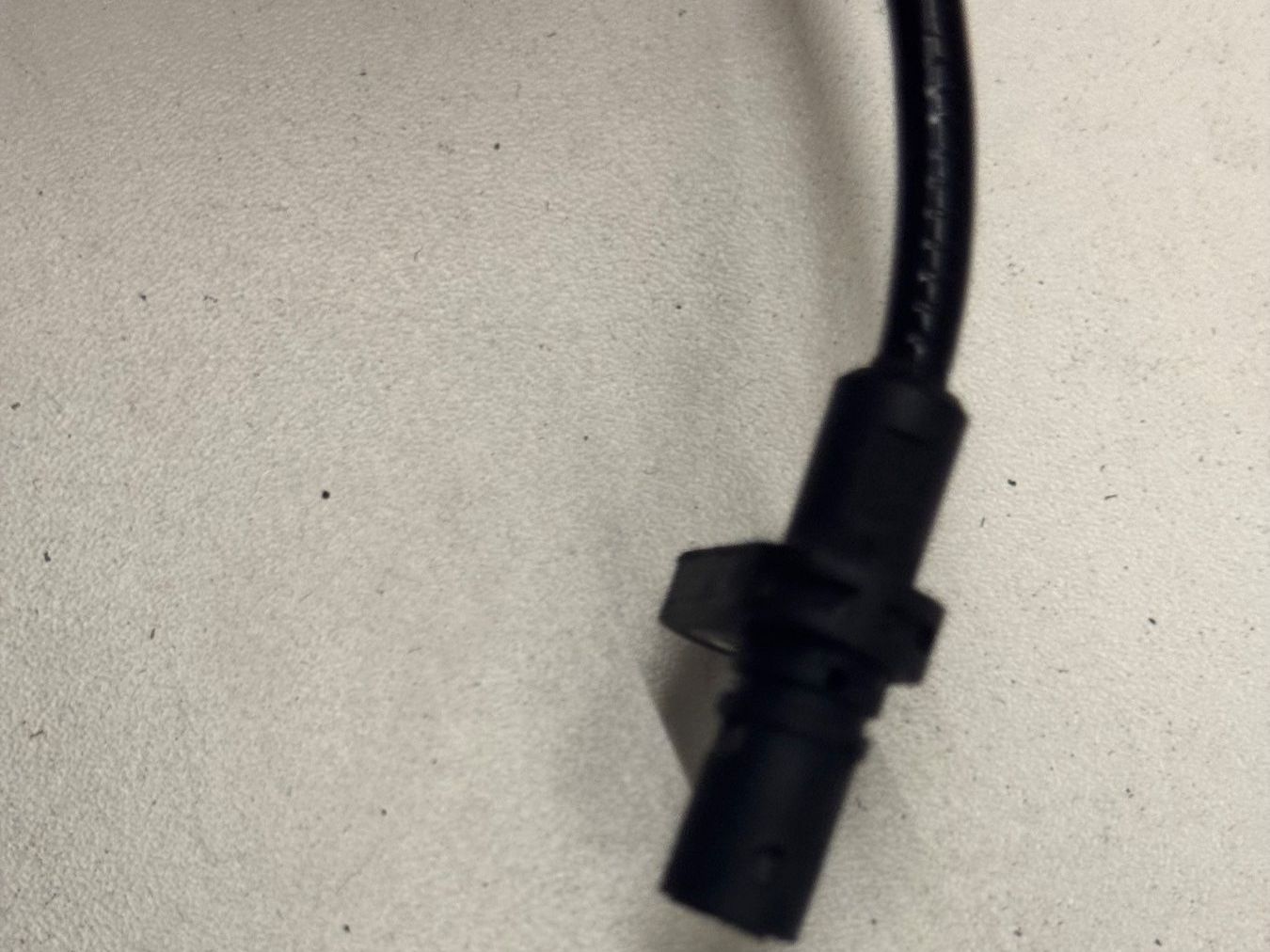 SWM Alle Motorradersatzteile: Original SWM SM 125 R ABS-Sensor vorne 2023 – Gebraucht aus Dietwil von Armi1973 2