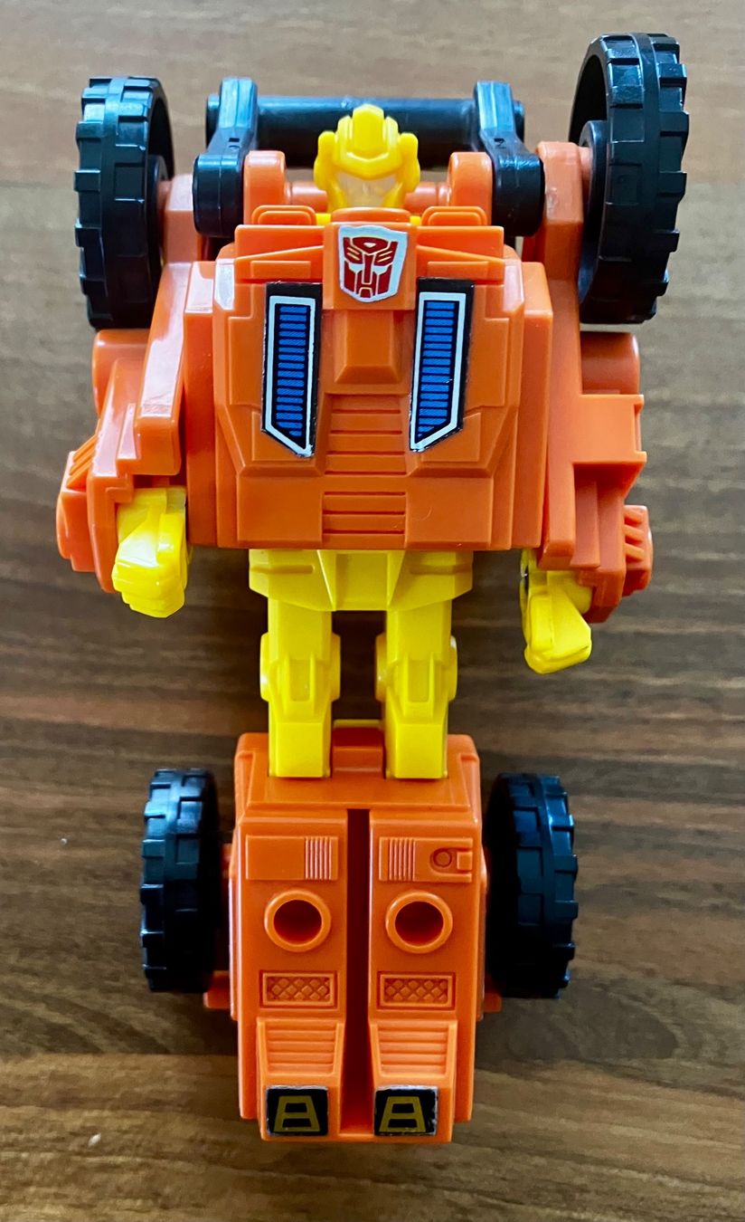 Hasbro Giocattoli: Transformers (G1): Targetmasters / Scoop – Usato da Wabern venduto da SuperKingChris 1