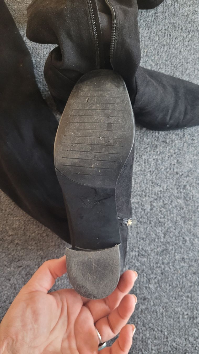 Damenschuhe: Ein Paar Stiefel, Grösse 40 – Gebraucht aus Schöfflisdorf von cri_8gn5 2