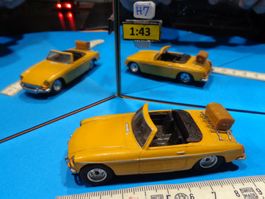 MG B   1:43 (ohne Box) olo swiss    > (H7)