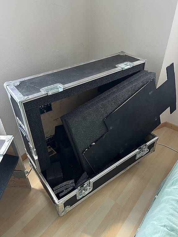 Altri accessori: XEVO SQD Flightcase mit Rollen – Usato da Seengen venduto da N5709 2