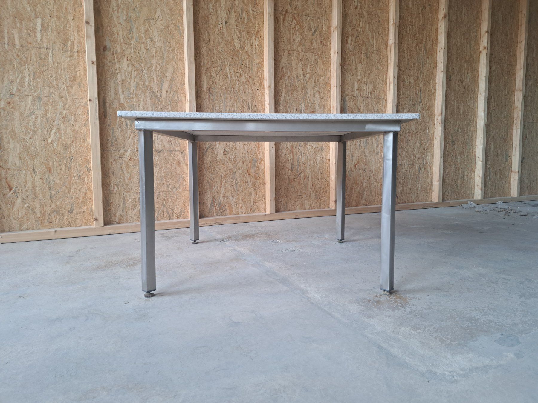 Tables: Gartentisch Marmor Granit/ Chromstahlgestell – D'occasion à Belp par deal-now 6