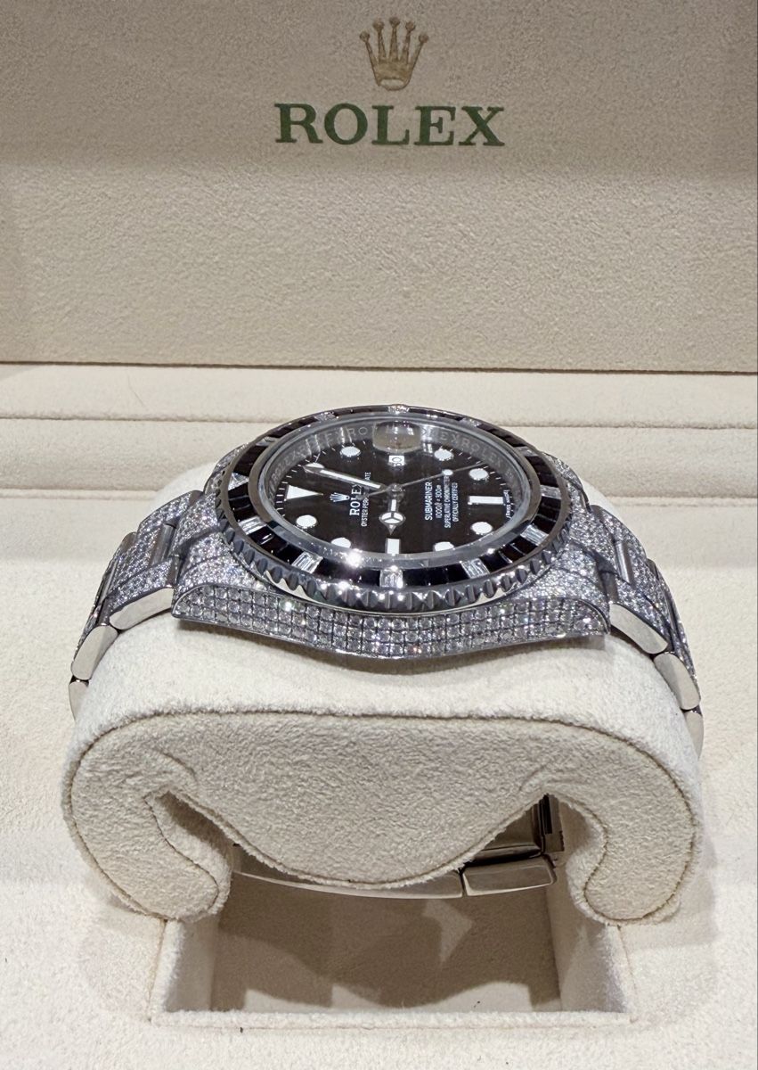 Rolex Orologi: Rolex Submariner 116610LN Icedout Diamonds – Usato da Zürich venduto da WATCHROOM 4