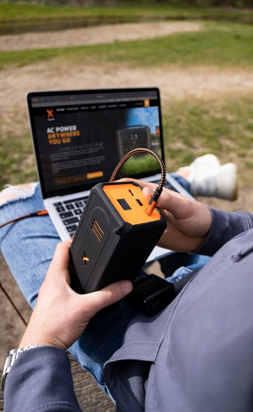 Xtorm Caricabatterie: XTORM Portable Power Socket 70W – Usato da Zürich venduto da atelierMfelix 5
