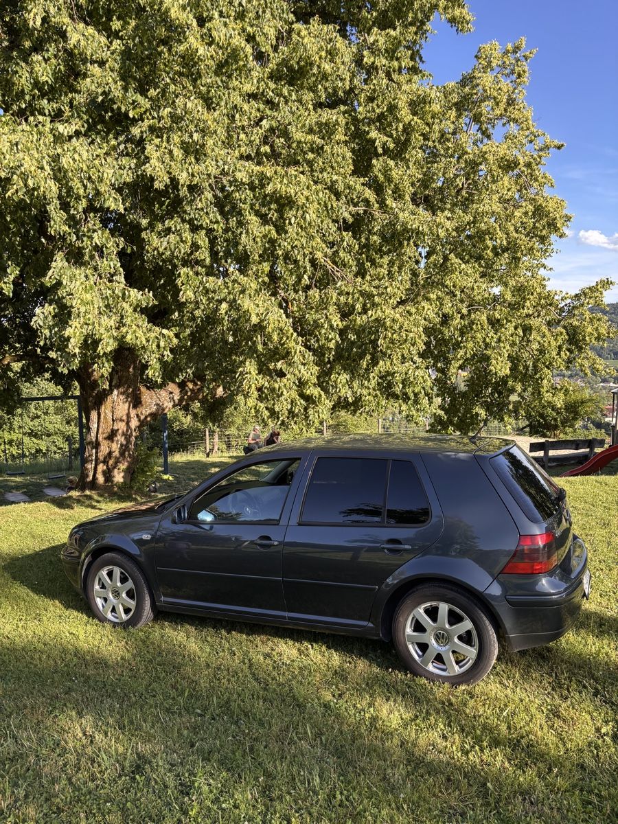 VW Automobili: VW GOLF4 1,9 TDI - TOP AUTO – Usato da Zofingen venduto da oz_48d 6