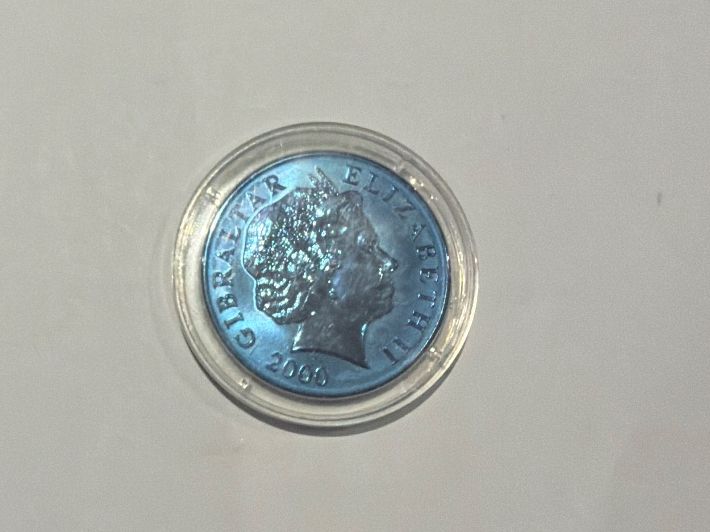 Tutti le monete: (2944) Gibraltar, blaue Mauritius, 5Pferd 2000 – Usato da Rüthi (Rheintal) venduto da erdnuessli1