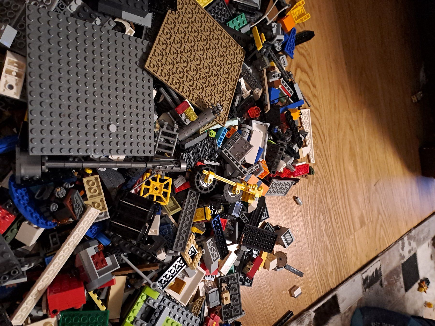 Lego Kit di costruzioni: Verschiedene Lego teile – Usato da Zürich venduto da Simonikus 2