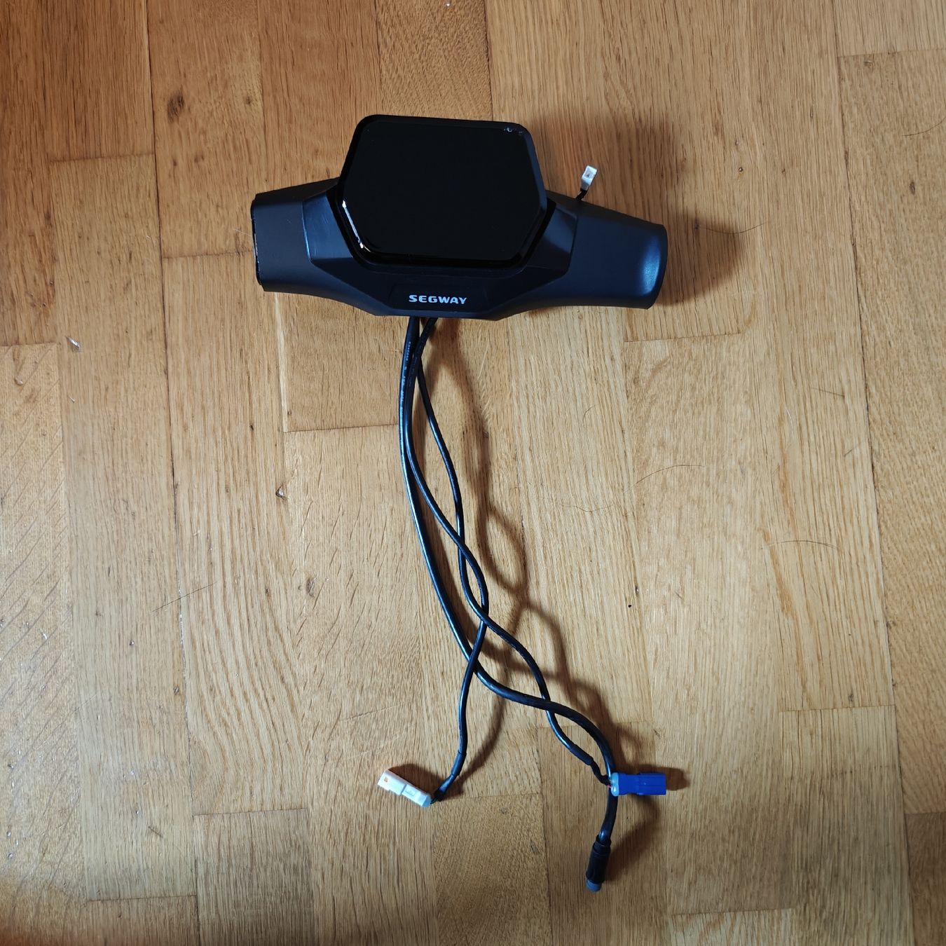 Tutti pezzi di ricambio per scooter: zt3 pro original dashboard (unlocked) – Usato da Endingen venduto da sunnythecat