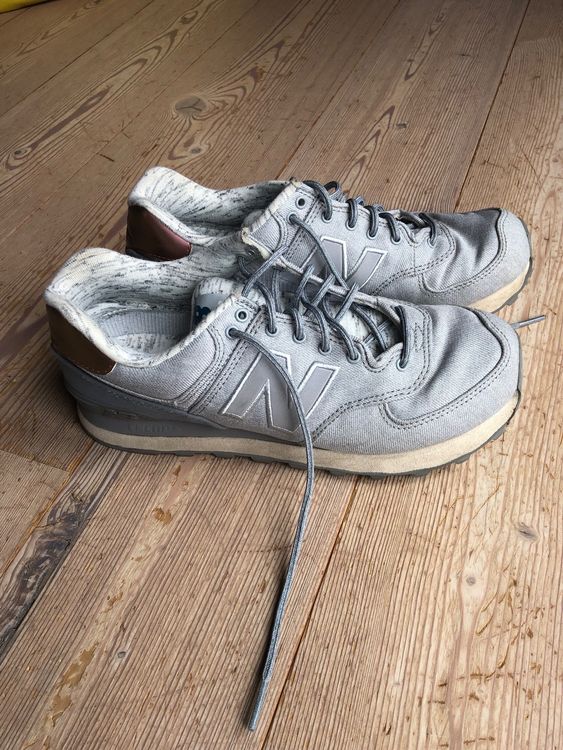 new balance 374 gold