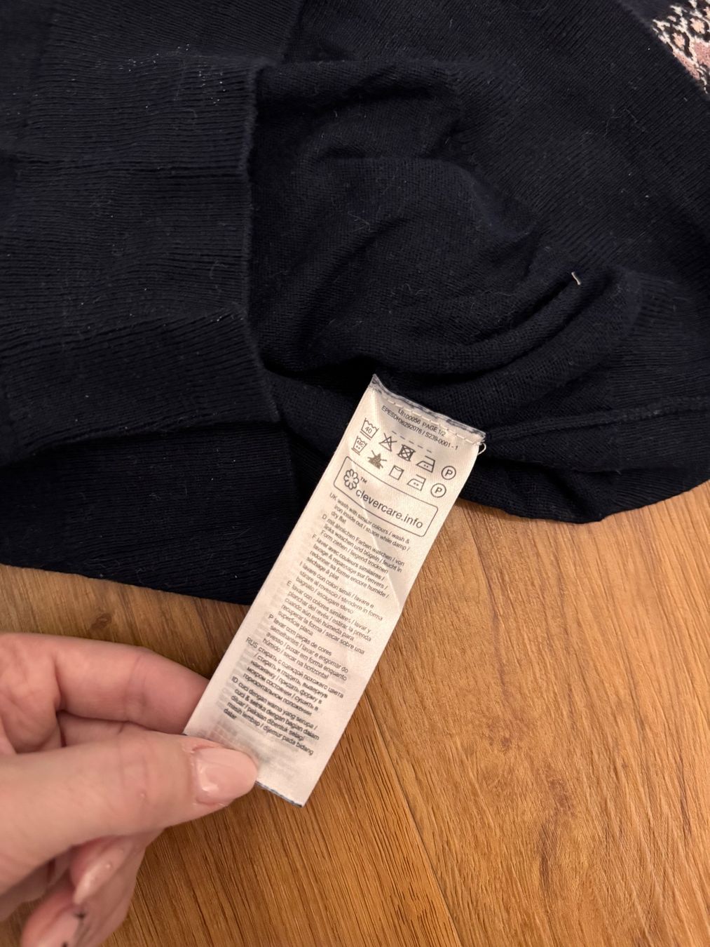 Esprit Pulls & Sweat-shirts: Basic Pullover Esprit Gr. XS dunkelblau – D'occasion à Rothrist par Fondgruebe 2