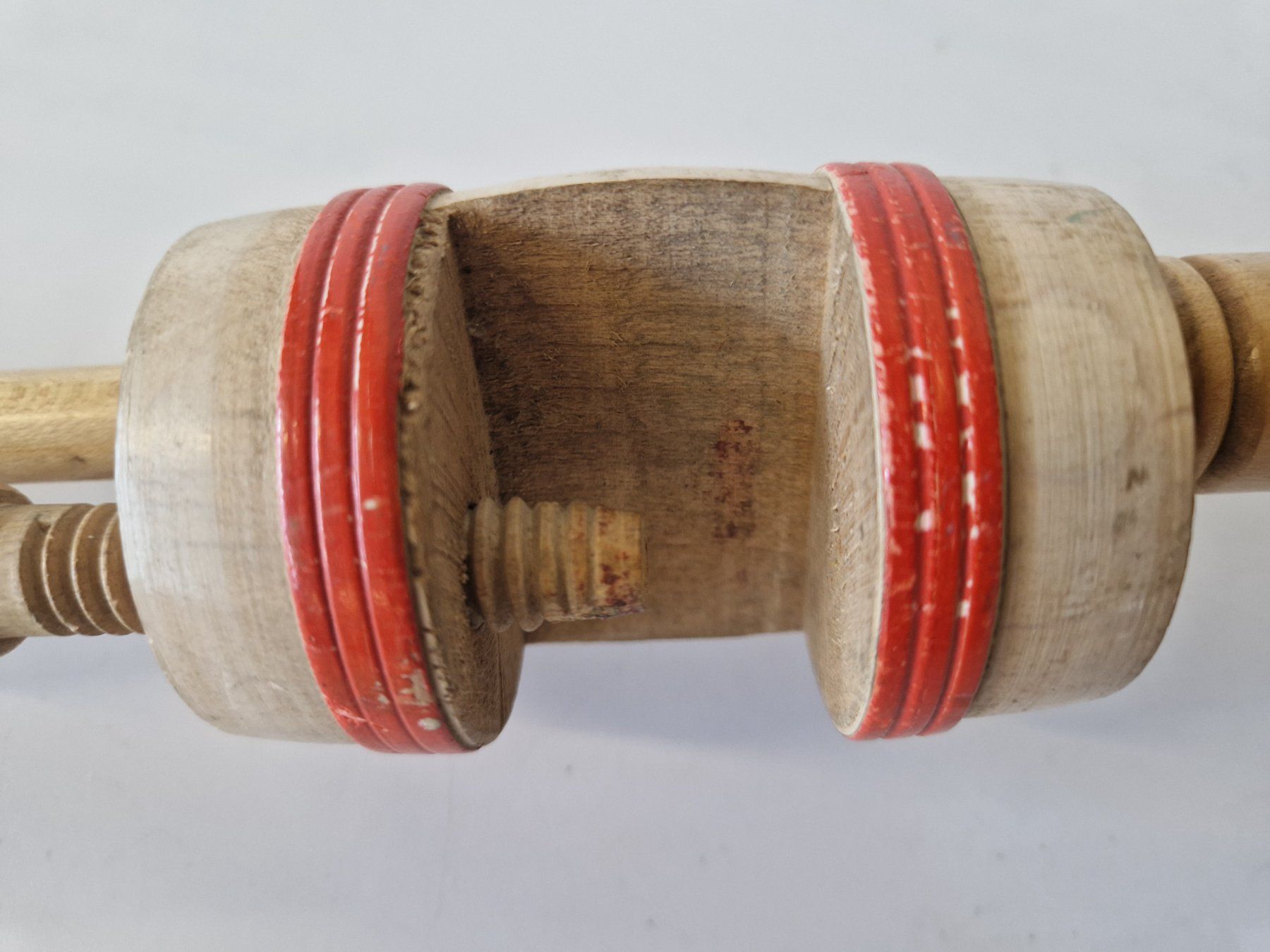 Cerchi da ricamo: VINTAGE Strickrahmen aus Holz – Usato da Muhen venduto da Restwert_Muhen 2