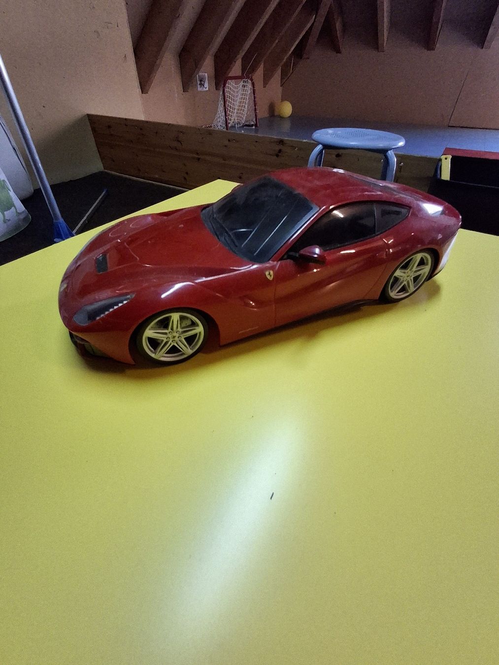 Ferrari Voitures modèles: Modellauto Ferrari  – D'occasion à Gommiswald par mur_8v6r
