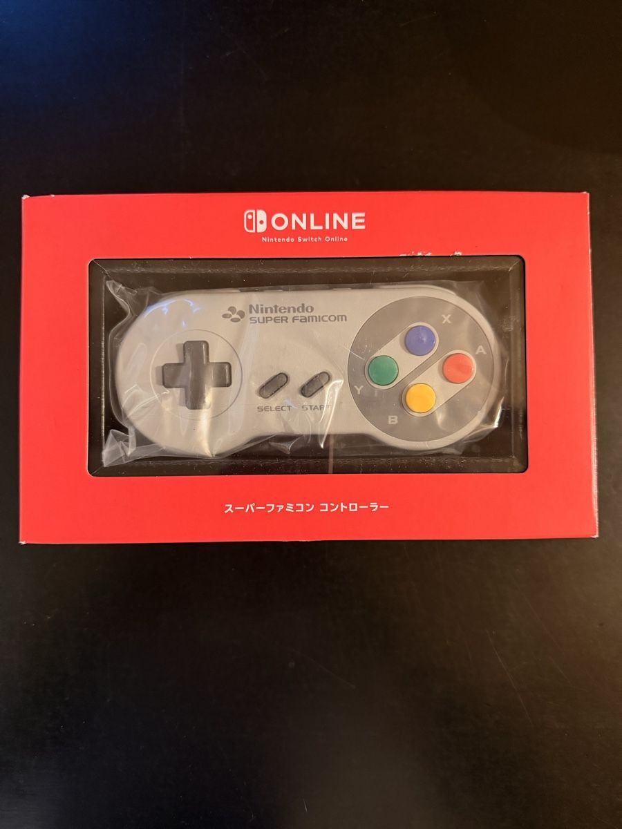Nintendo Controller: Nitendo Switch Original Controller Super Famicon – Neu und originalverpackt aus Homberg b. Thun von lucaluca82