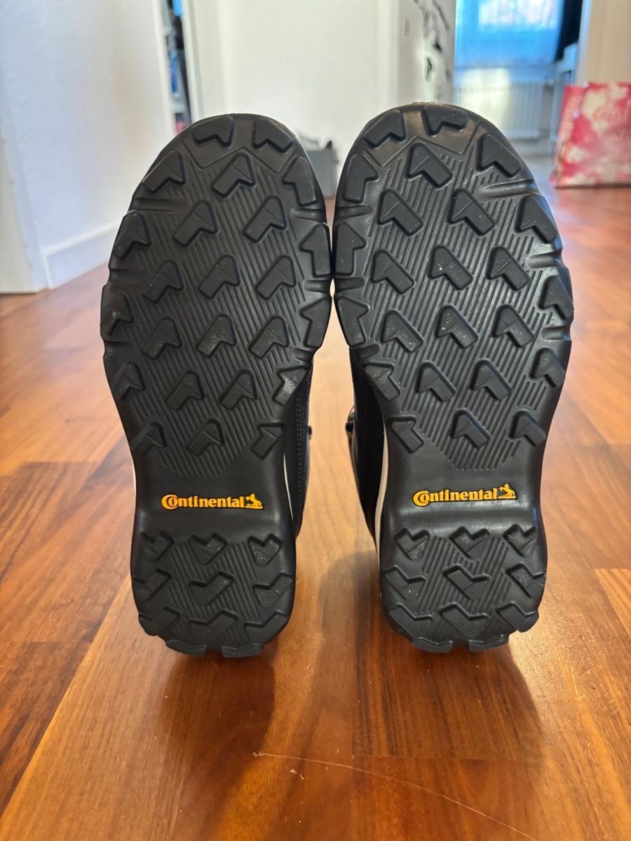 Schuhe für Jungen: Adidas Wanderschuhe BOA Verschluss schwarz gebraucht – Gebraucht aus Herisau von TomLie 2