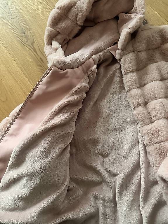 Giacche: Kuschelige Jacke rosa Gr. L – Nuovo e nell'imballaggio originale da St. Gallen venduto da Pendejo6674 1