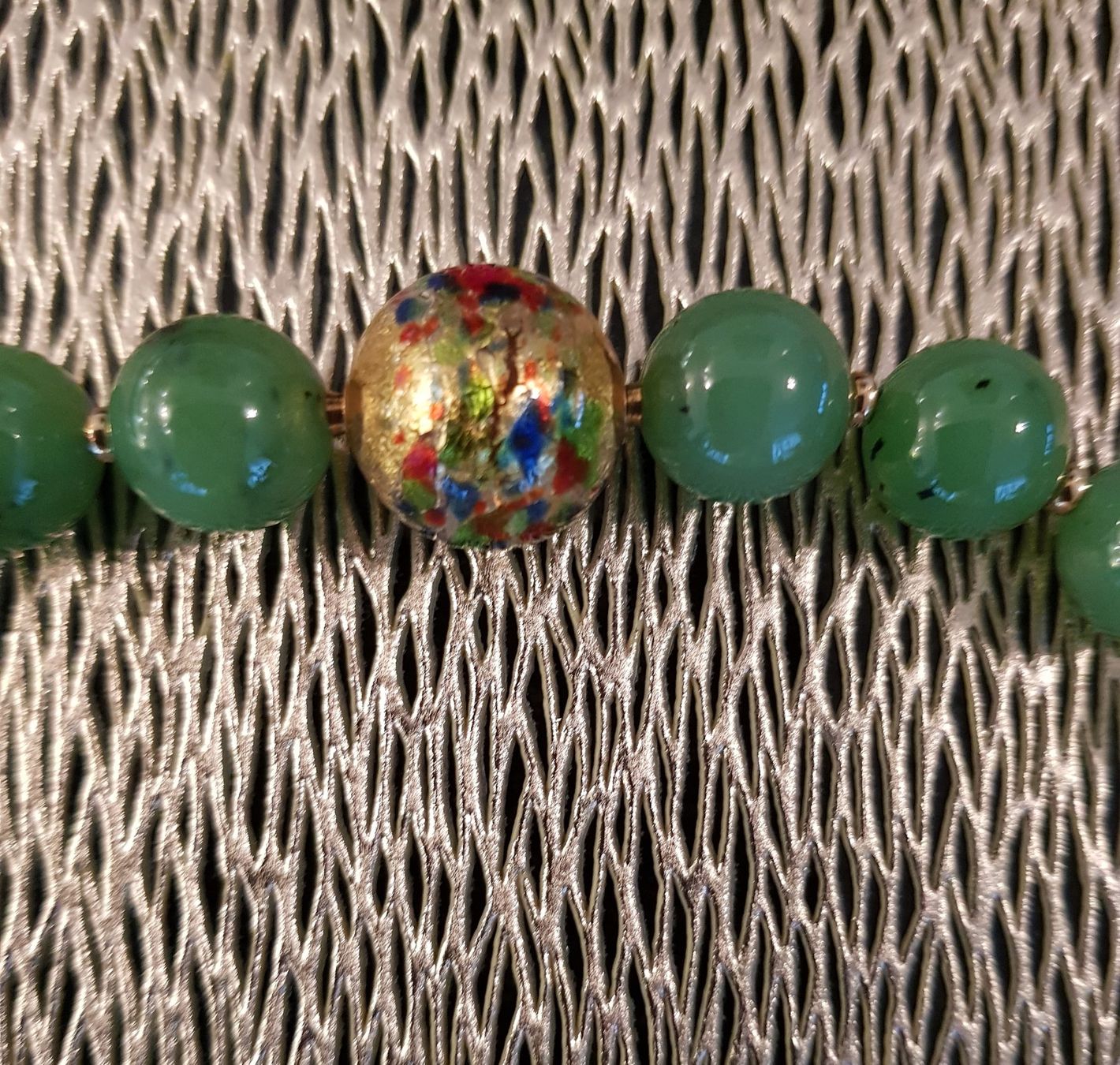 Ketten: Echtes Jadecollier mit Gold, Schätzung Fr. 1 150.-- – Gebraucht aus Oberwil BL von Spartaner01 3