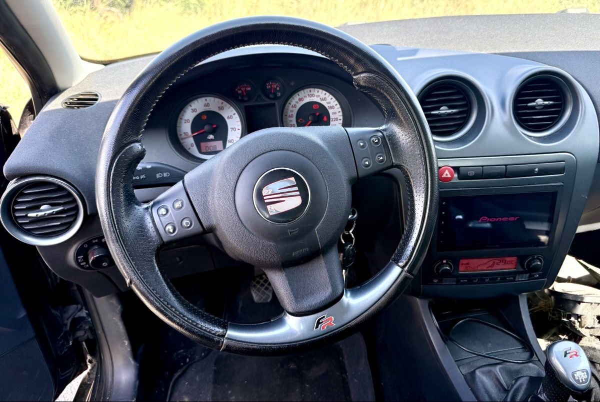 Seat Automobili: Seat Ibiza FR 1.8 Benzin 150Ps – Usato da Kriens venduto da Gun2000 7