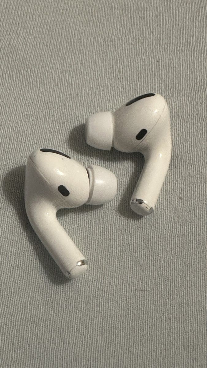 Apple Casques audio: AirPods Pro – D'occasion à Baden par say_d6f5 2
