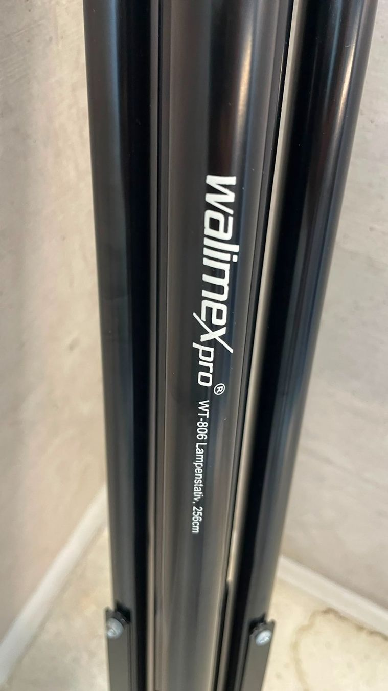 Treppiedi & Teste: Walimex Pro WT-806 Lampenstativ mit Tasche 256 cm – Usato da Glattpark(Opfikon) venduto da Carpri 1