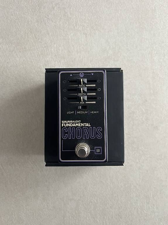 Strumenti musicali: Walrus Audio Fundamental Chorus – Usato da Orselina venduto da andre.sampaio
