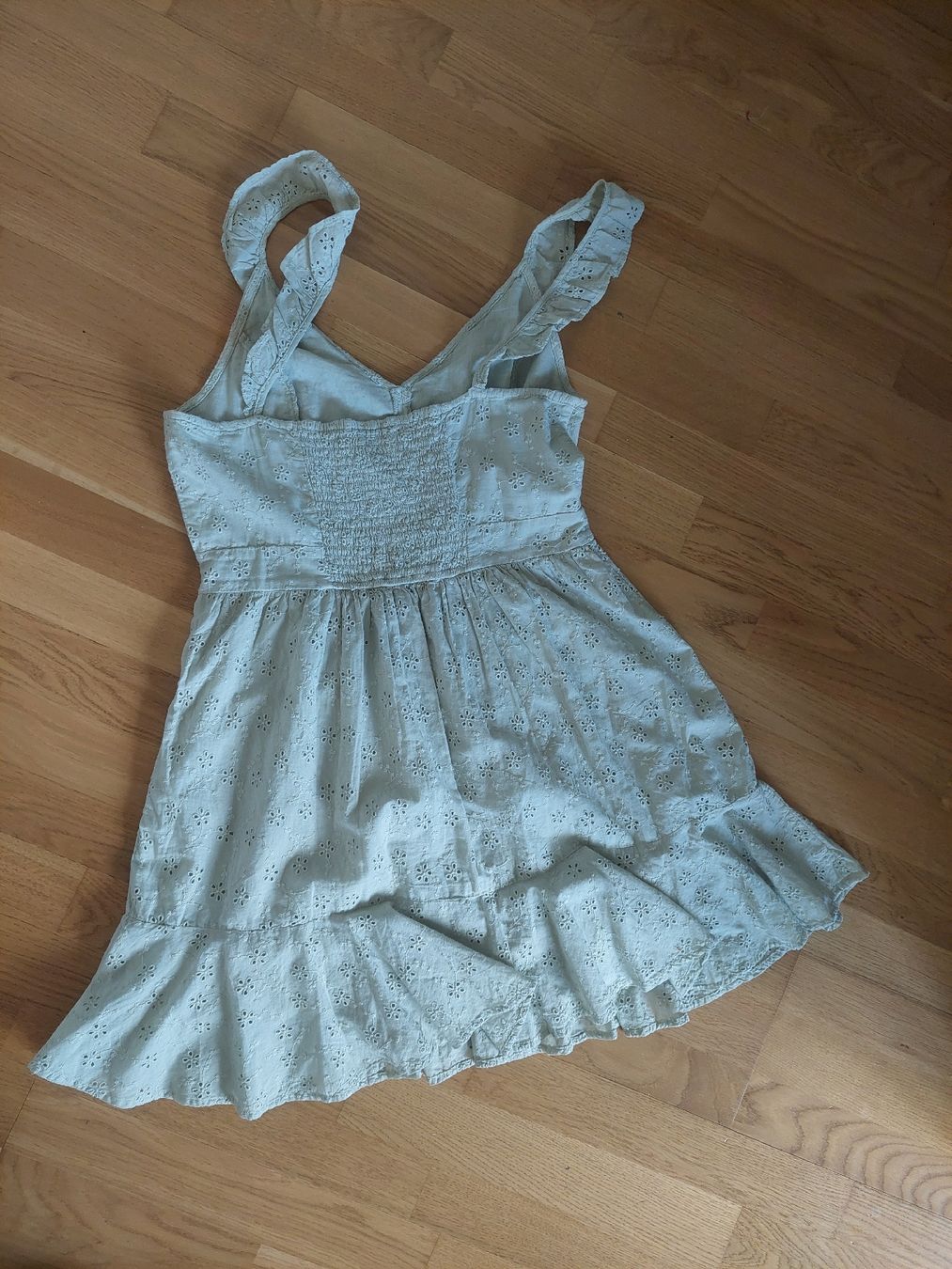 Guess Vestiti: mintfarbenes Kleid von Guess – Usato da Wallisellen venduto da eli_w9y6 4