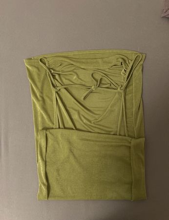 Kleid lang schimmernd Olivengrün Grösse S