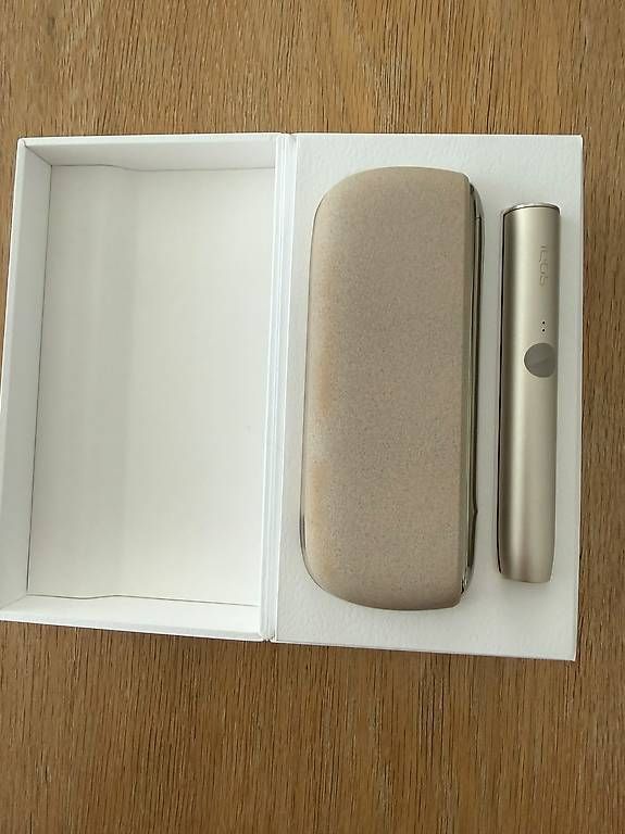 Sonstige Tabakwaren: IQOS ILUMA – Gebraucht aus Leuggern von jri_fqk6 2