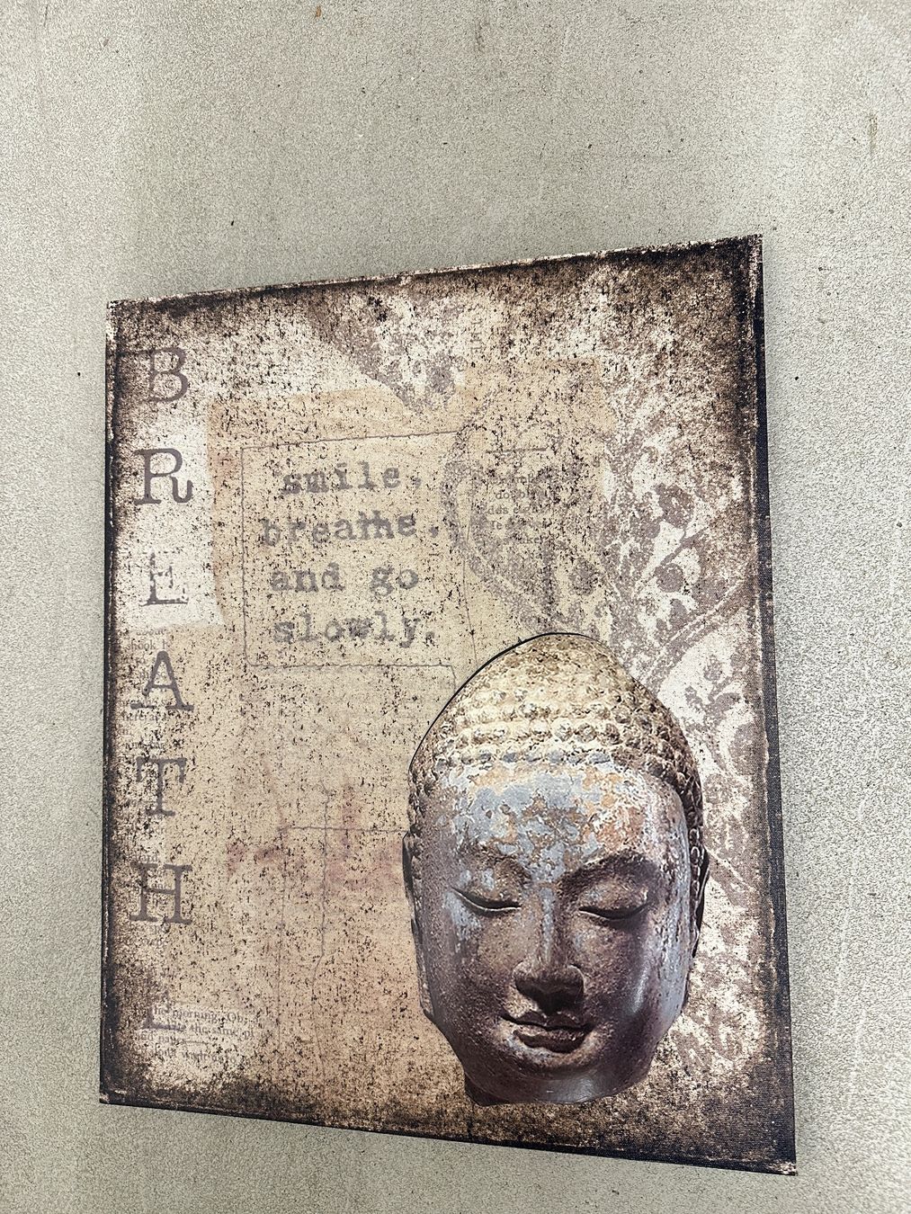 Foto & Immagini: Bild Buddha Motiv BREATHE mit Text – Usato da wallisellen venduto da GiorgiS 1