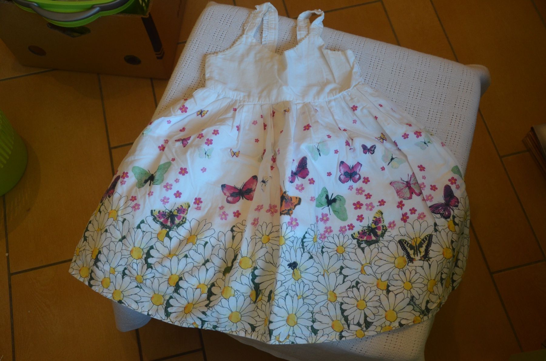 Vestiti & Gonne: TAILLE 98 - JOLIE ROBE – Usato da Chiasso venduto da Dolly015