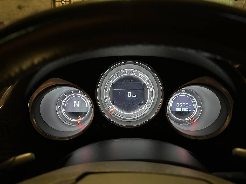 Autos: DS4 Citroen  – Gebraucht aus Malters von Dronny 3