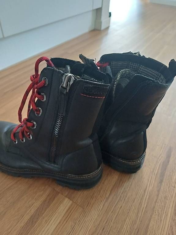 S.Oliver Chaussures femmes: Schuhe S.Oliver Stiefel – D'occasion à Zürich par jjud 1