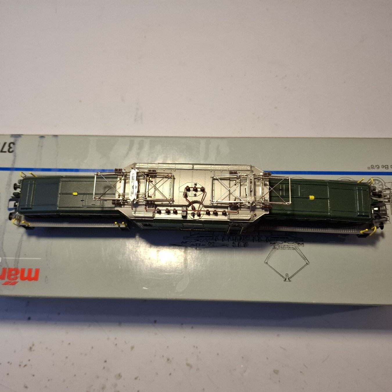 Märklin Modellini di ferrovie: Märklin Krokodil 13305 – Usato da Sargans venduto da Pfiffii 6