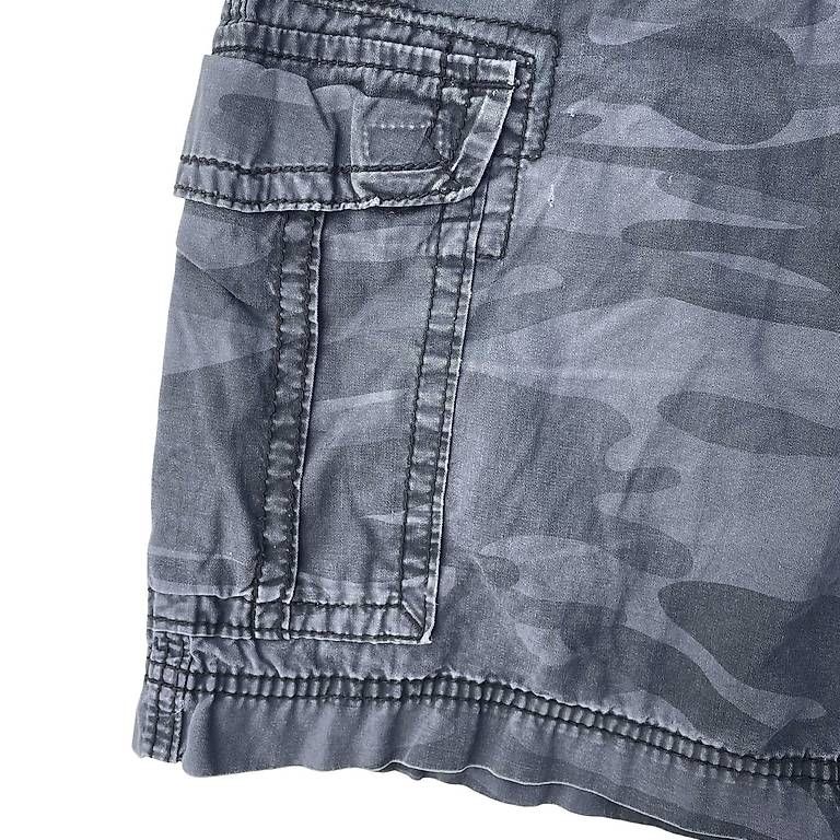Pantaloni: Grey Unionbay Camo Shorts – Usato da Zürich venduto da deflipper 2