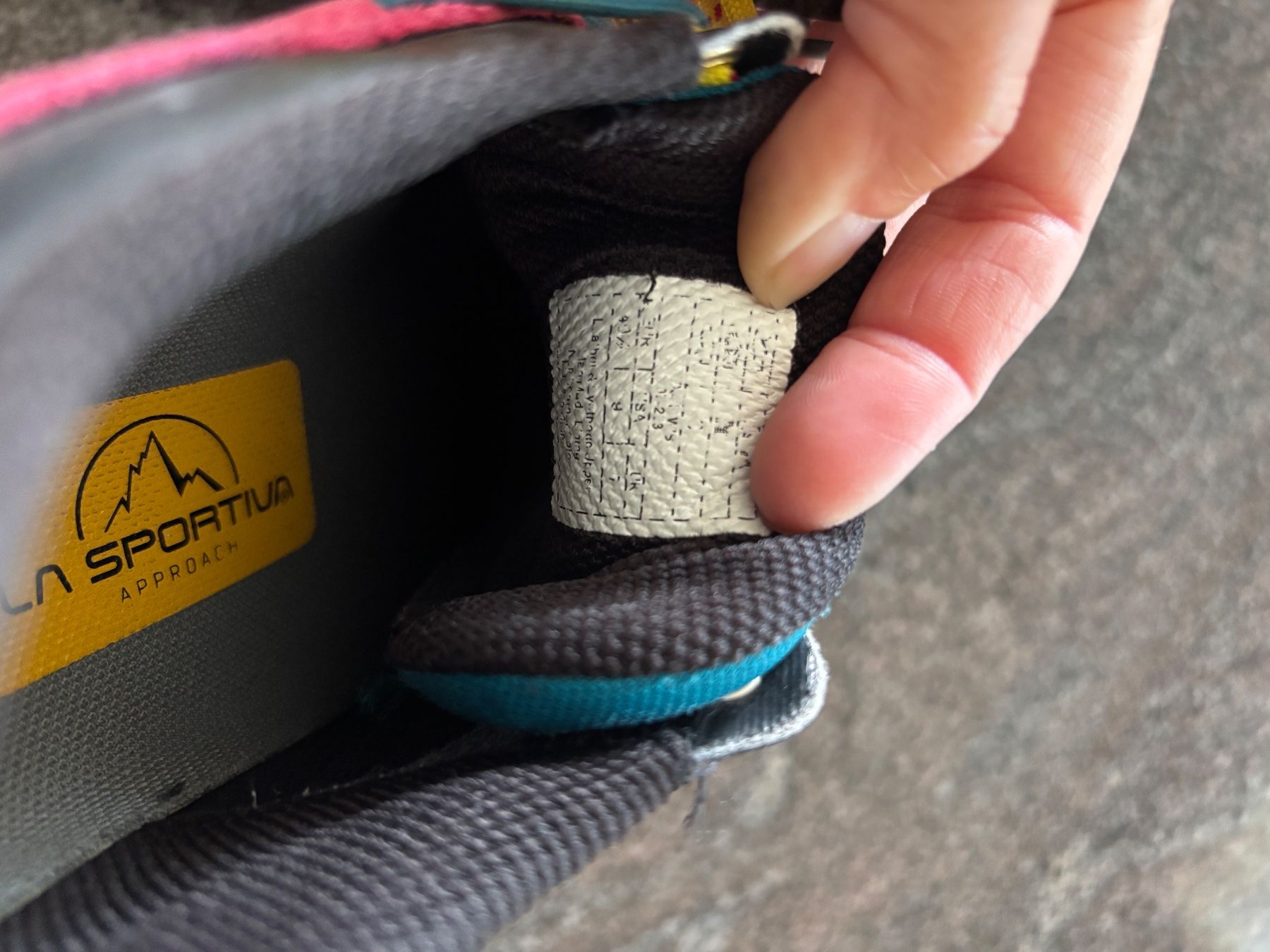 La Sportiva Scarpe da donna: La Sportiva Gr.40 – Difettoso da Hasliberg-Hohfluh venduto da hasliberg79 2
