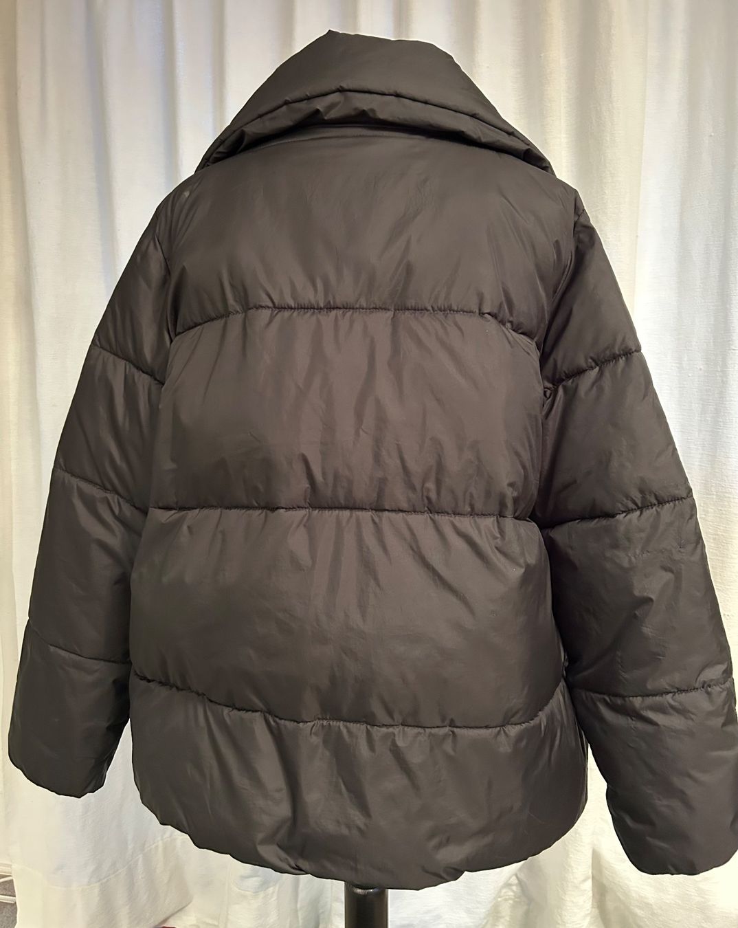 Tom Tailor Jacken: TOM TAILOR  Winterjacke, warm und stilvoll, Grösse M – Gebraucht aus Niederglatt ZH von adi_99tq 3
