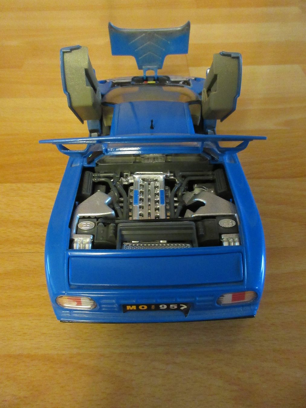 Bburago Modellini d'auto: Bugatti EB 110 – Usato da Kaisten venduto da renault015 2