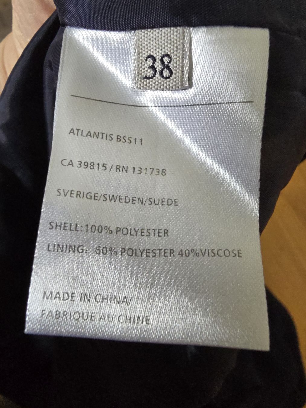 Acne Studios Robes: Acne Studios elegantes One-Shoulder Kleid Gr. 38 – D'occasion à Tecknau par Leni_SecondLove 3