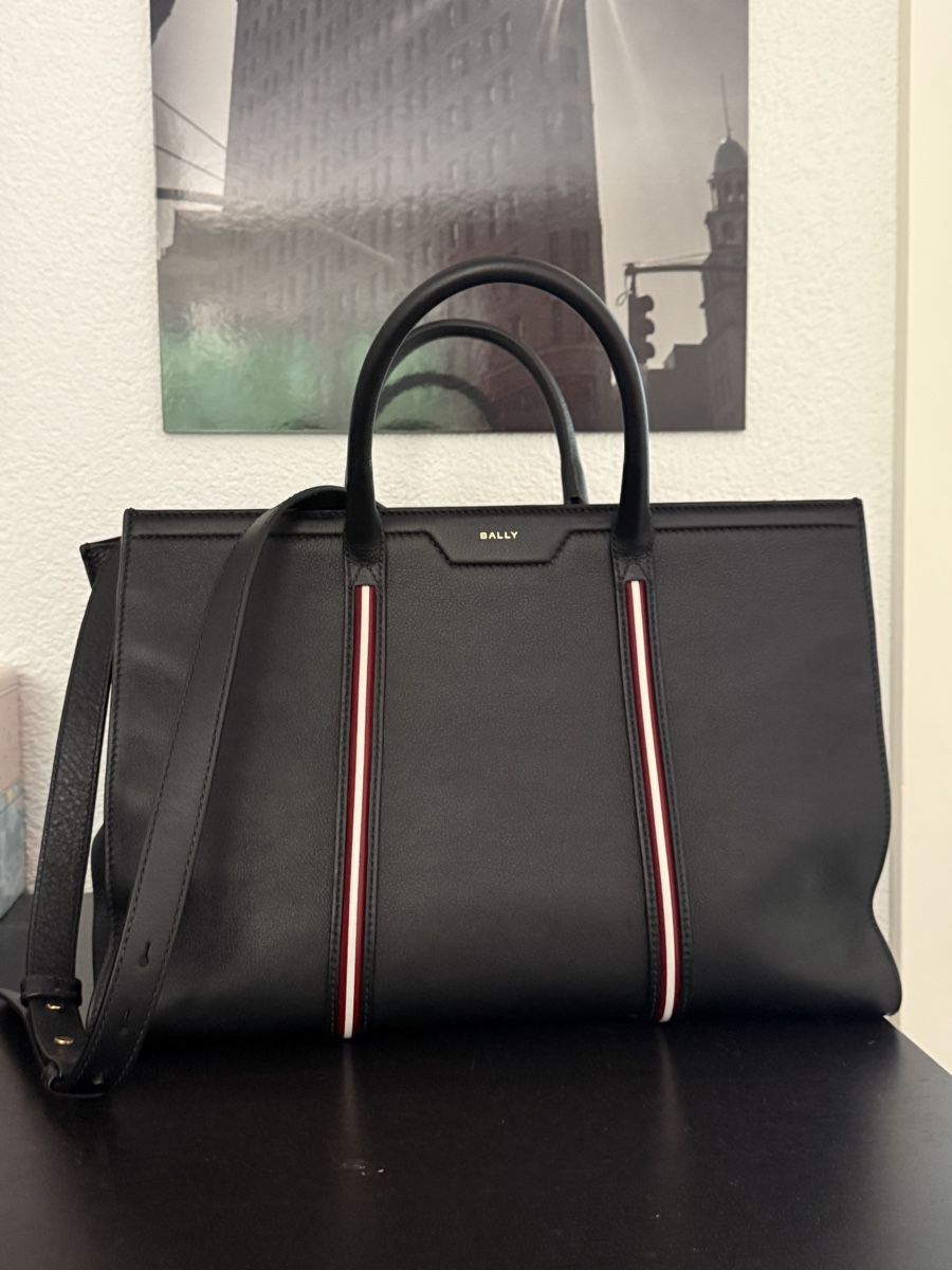 Bally Borse da donna: Bally Handtasche schwarz neu – Nuovo e nell'imballaggio originale da Solothurn venduto da Spicar